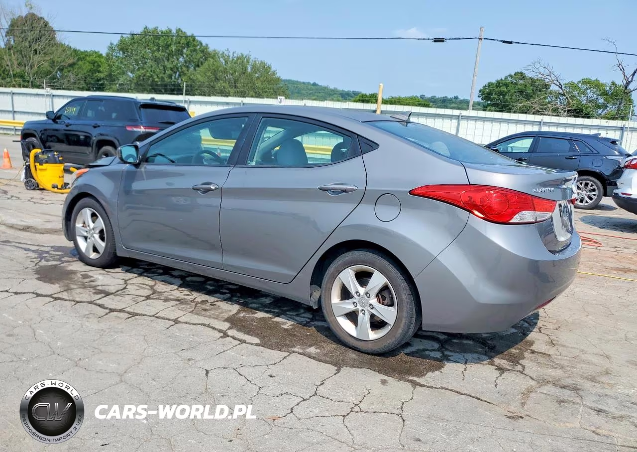 2013 Hyundai Elantra Gls VIN:5NPDH4AE6DH385827 - 2