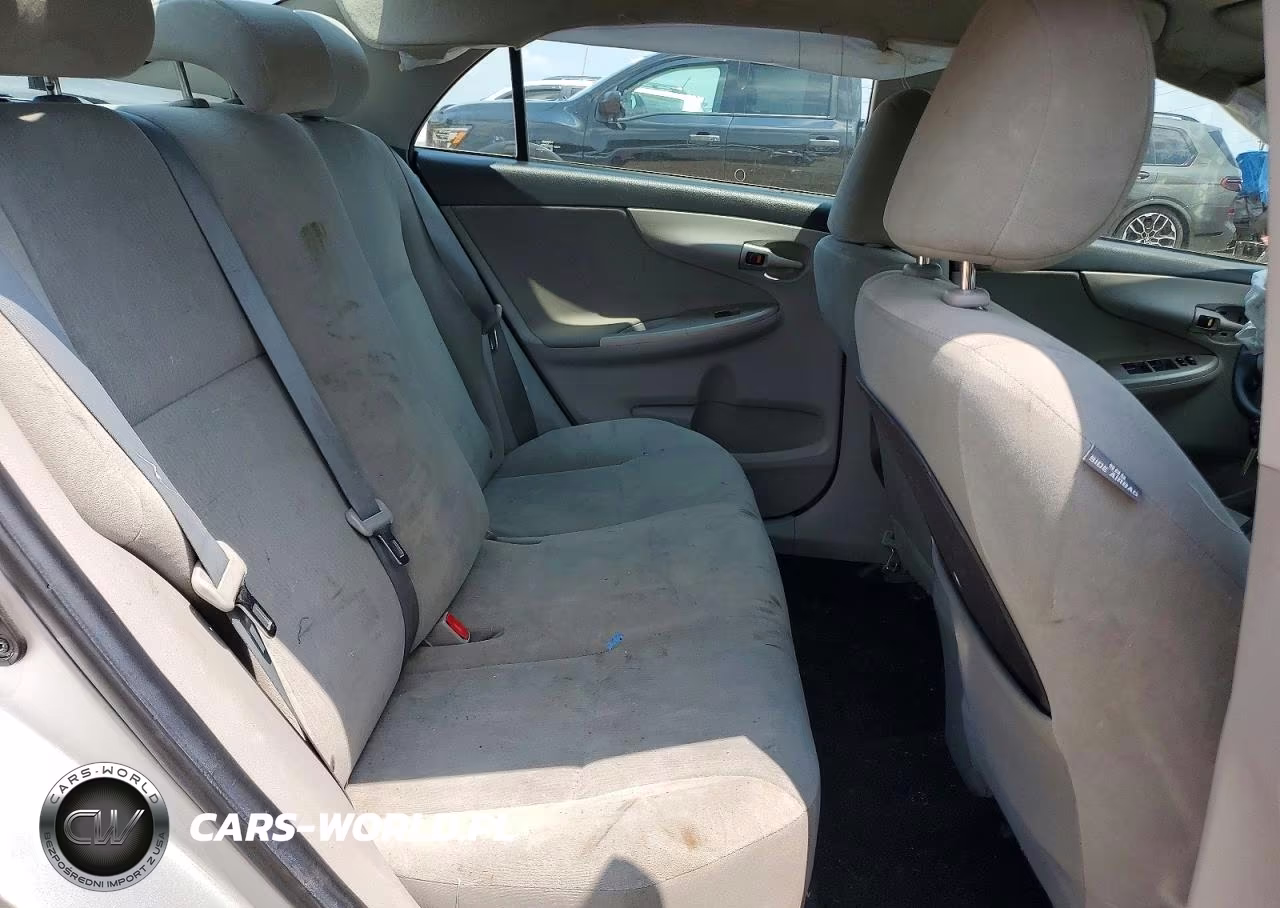 2013 Toyota Corolla Le VIN:5YFBU4EE2DP102307 - 10
