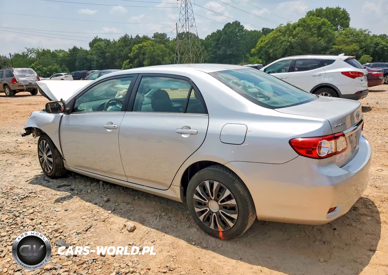 2013 Toyota Corolla Le VIN:5YFBU4EE2DP102307 - 2