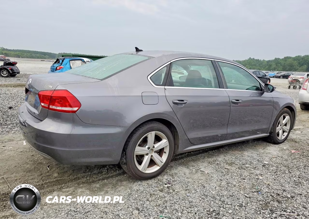 2012 Volkswagen Passat Se VIN:1VWBP7A32CC062117 - 3
