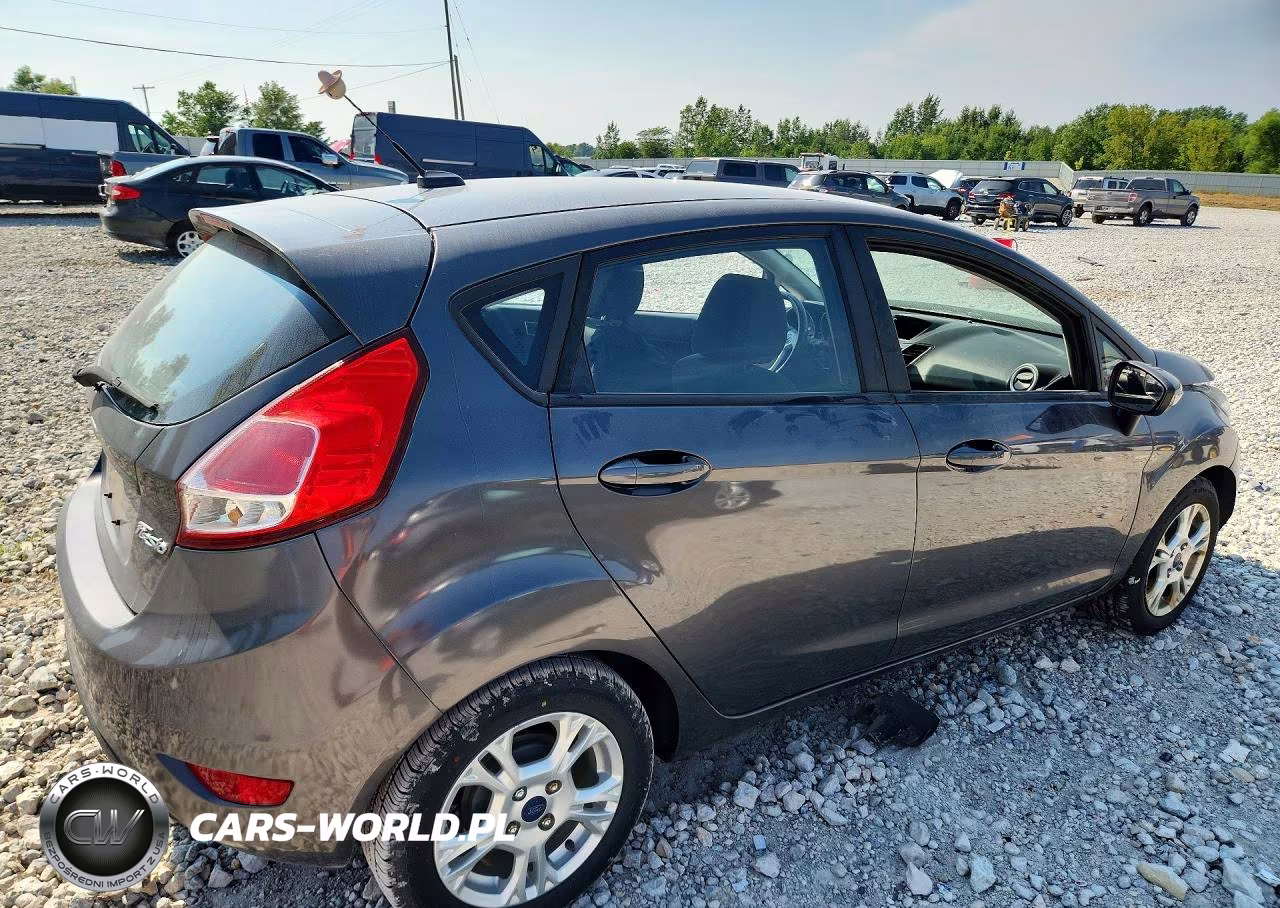 2015 Ford Fiesta Se VIN:3FADP4EJ1FM164004 - 3