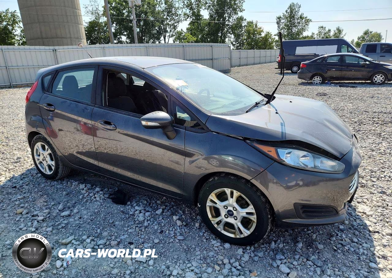 2015 Ford Fiesta Se VIN:3FADP4EJ1FM164004 - 4