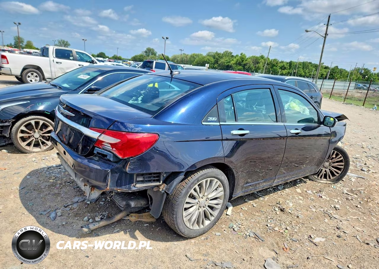 2012 Chrysler 200 Limited VIN:1C3CCBCB0CN308701 - 3