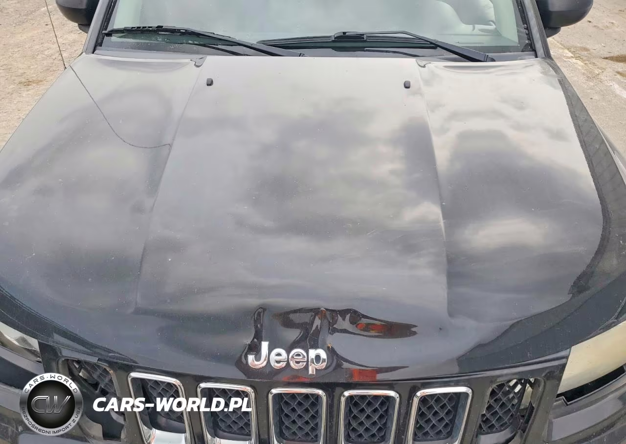 2012 Jeep Compass Latitude VIN:1C4NJDEB5CD661914 - 12