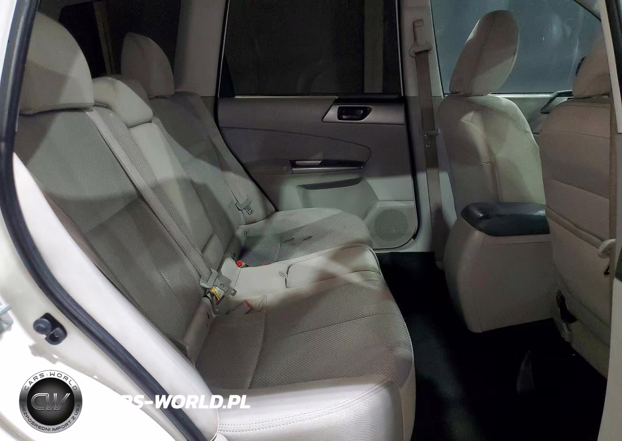 2011 Subaru Forester 2.5X VIN:JF2SHBBC9BH731102 - 11