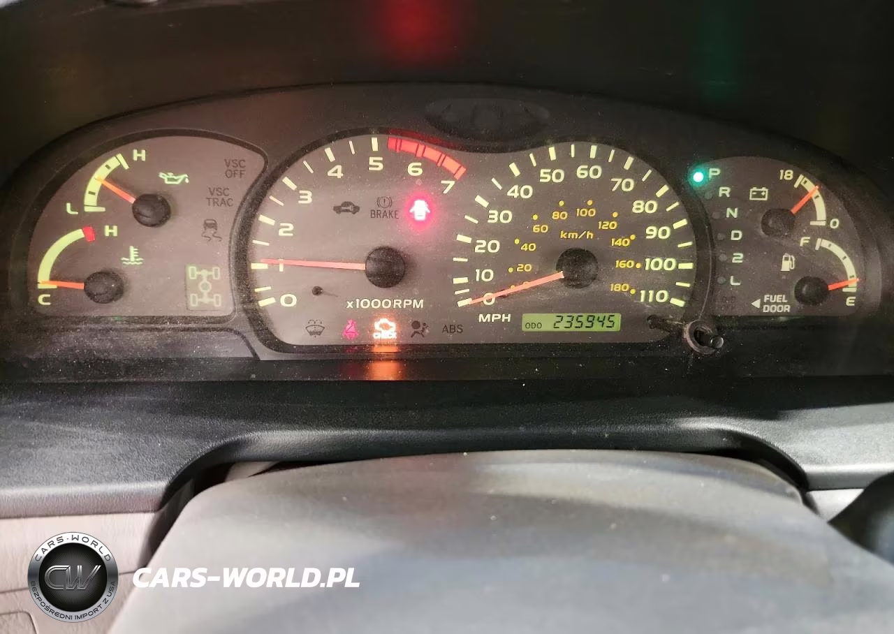 2002 Toyota Sequoia Limited VIN:5TDBT48A02S109451 - 9