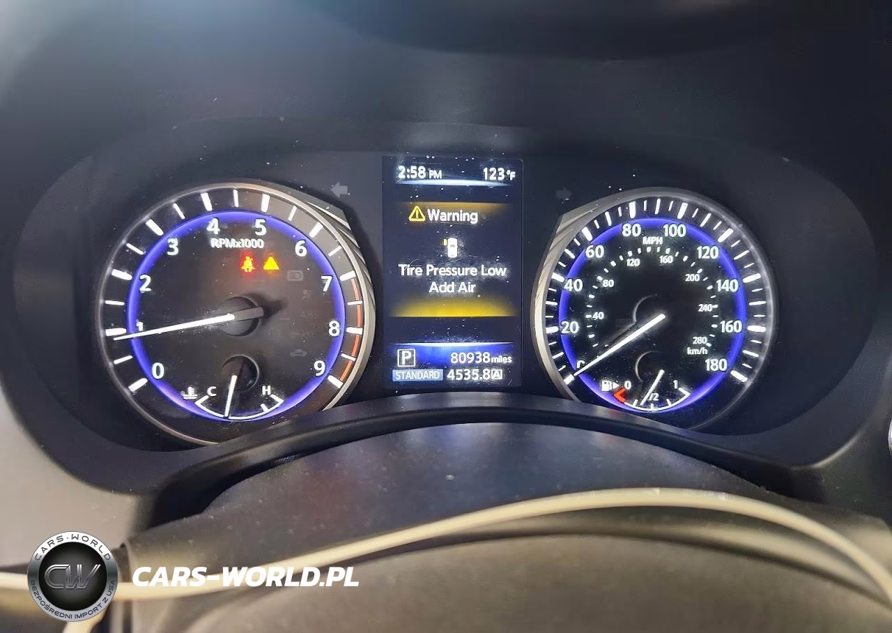 2018 Infiniti Q60 3.0T Luxe VIN:JN1EV7EL7JM390921 - 9