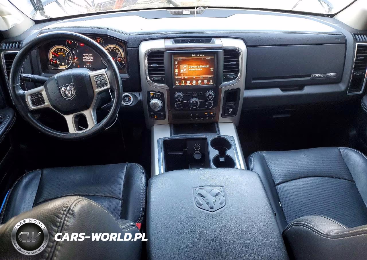 2015 Ram 1500 Laramie VIN:1C6RR7NM2FS727968 - 8