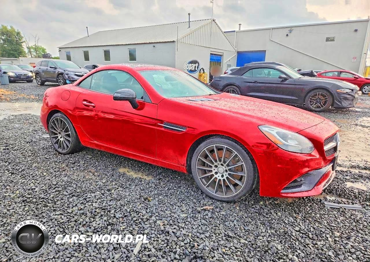 2017 Mercedes-Benz Slc 300 VIN:WDDPK3JAXHF137866 - 4