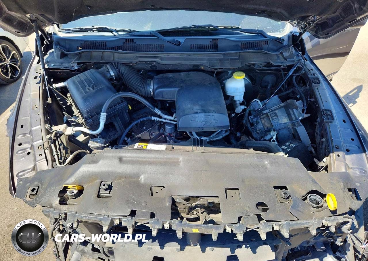 2022 Ram 1500 Classic VIN:1C6RR6LG5NS169720 - 11