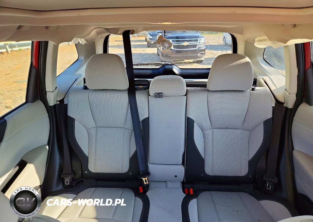 2019 Subaru Forester Premium VIN:JF2SKAGC0KH425376 - 10