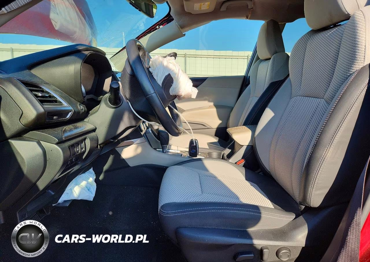 2019 Subaru Forester Premium VIN:JF2SKAGC0KH425376 - 7