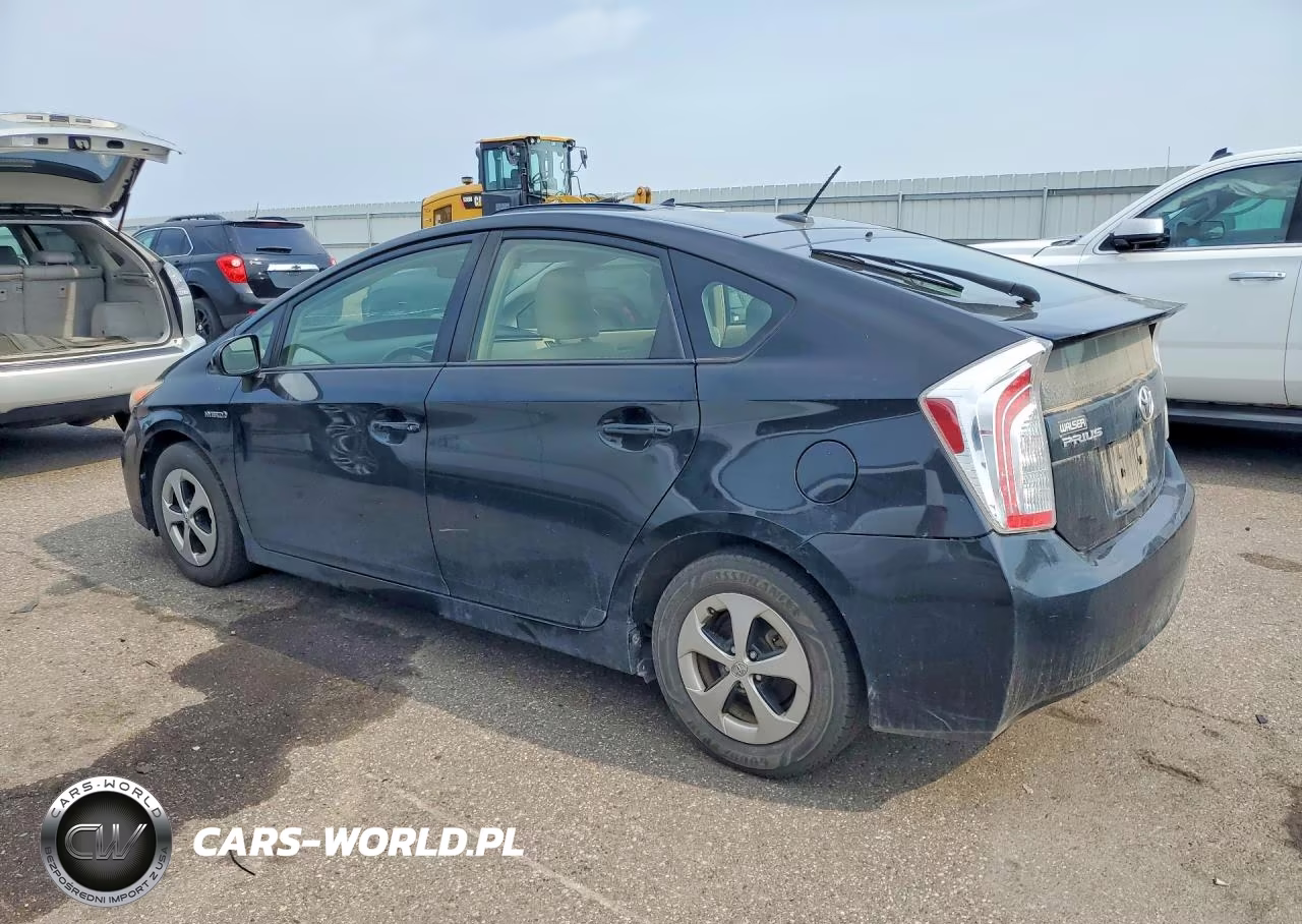 2013 Toyota Prius Three VIN:JTDKN3DU4D5625907 - 2
