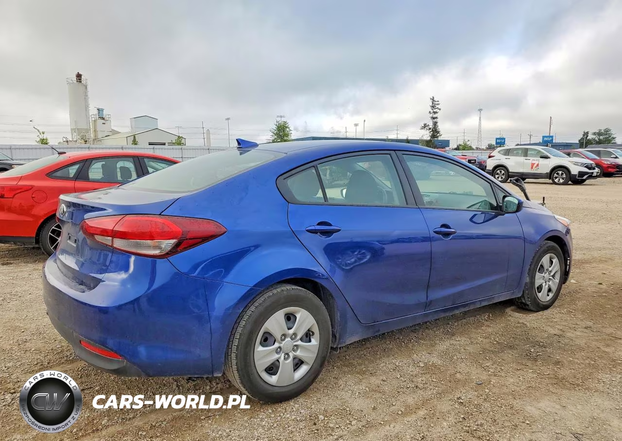 2018 Kia Forte Lx VIN:3KPFL4A72JE263152 - 3