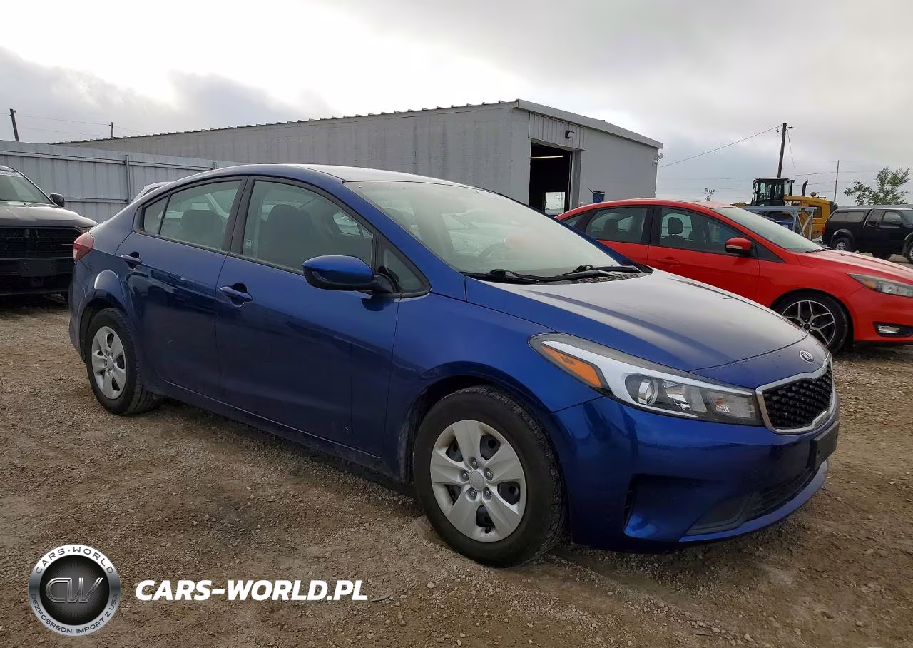2018 Kia Forte Lx VIN:3KPFL4A72JE263152 - 4
