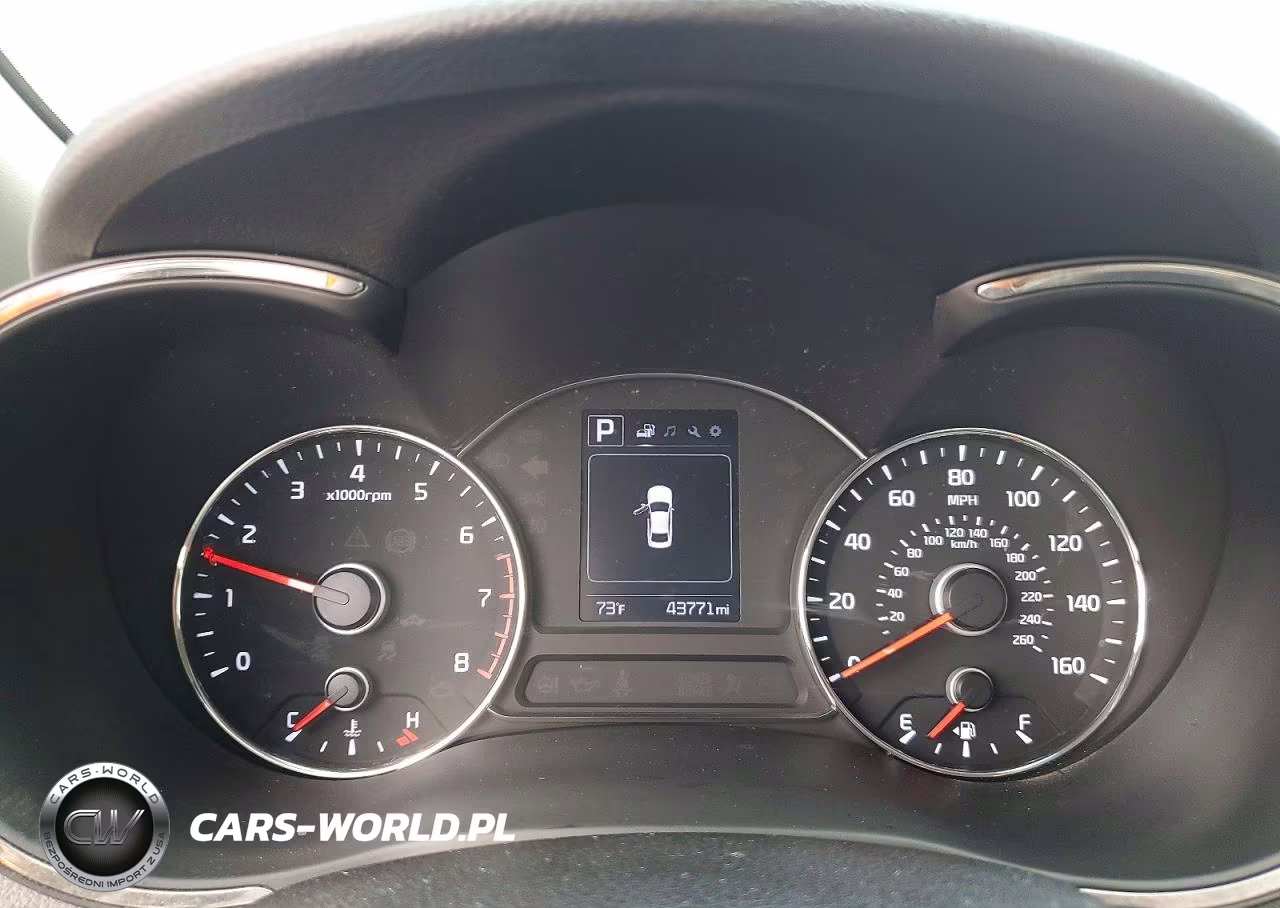 2018 Kia Forte Lx VIN:3KPFL4A72JE263152 - 9