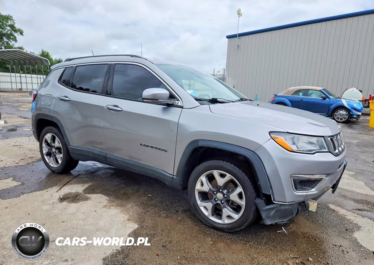 2019 Jeep Compass Limited VIN:3C4NJDCB3KT771873 - 4
