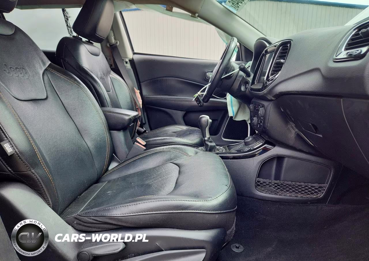 2019 Jeep Compass Limited VIN:3C4NJDCB3KT771873 - 7