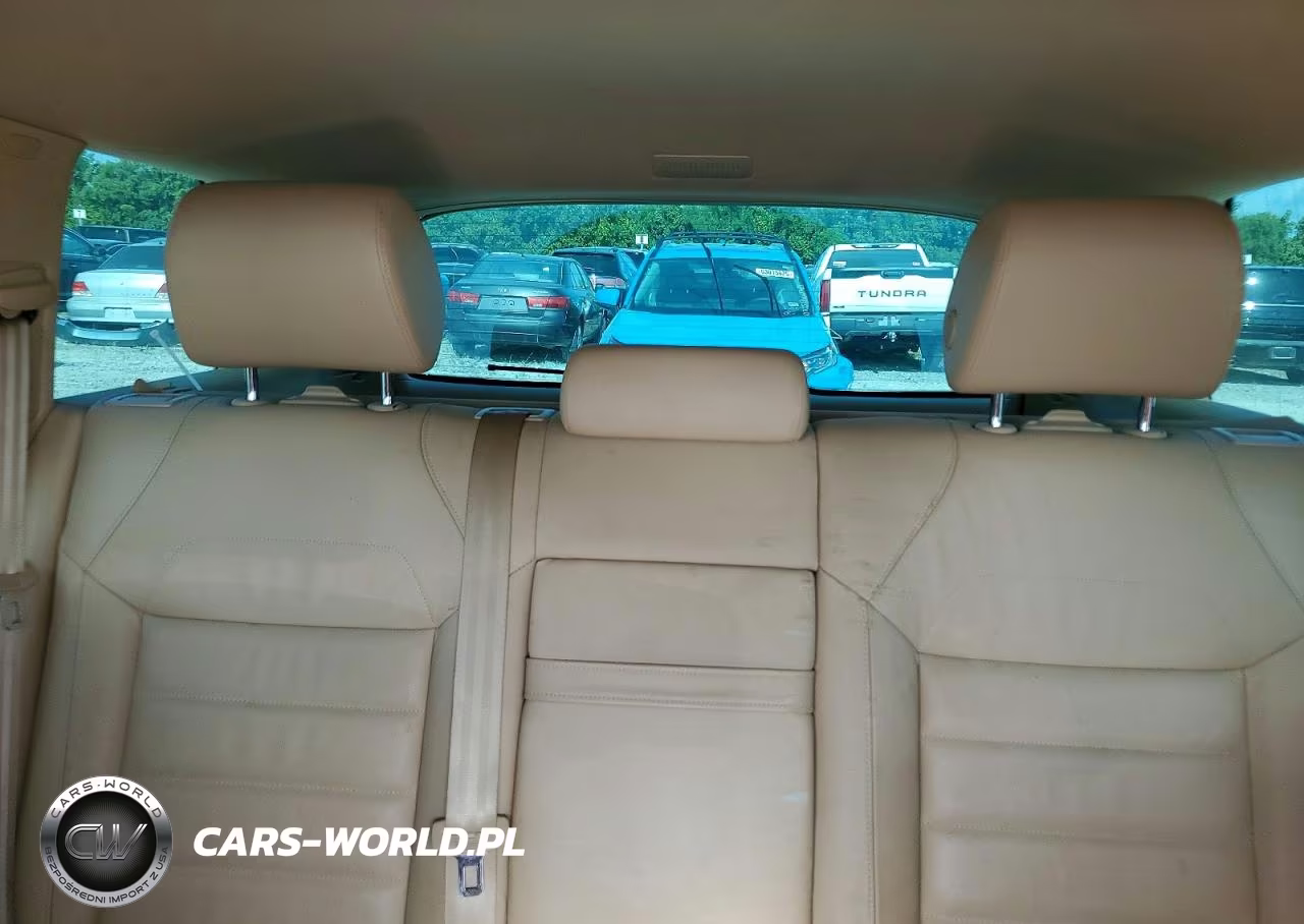 2010 Volkswagen Touareg Tdi VIN:WVGFK7A93AD000946 - 10