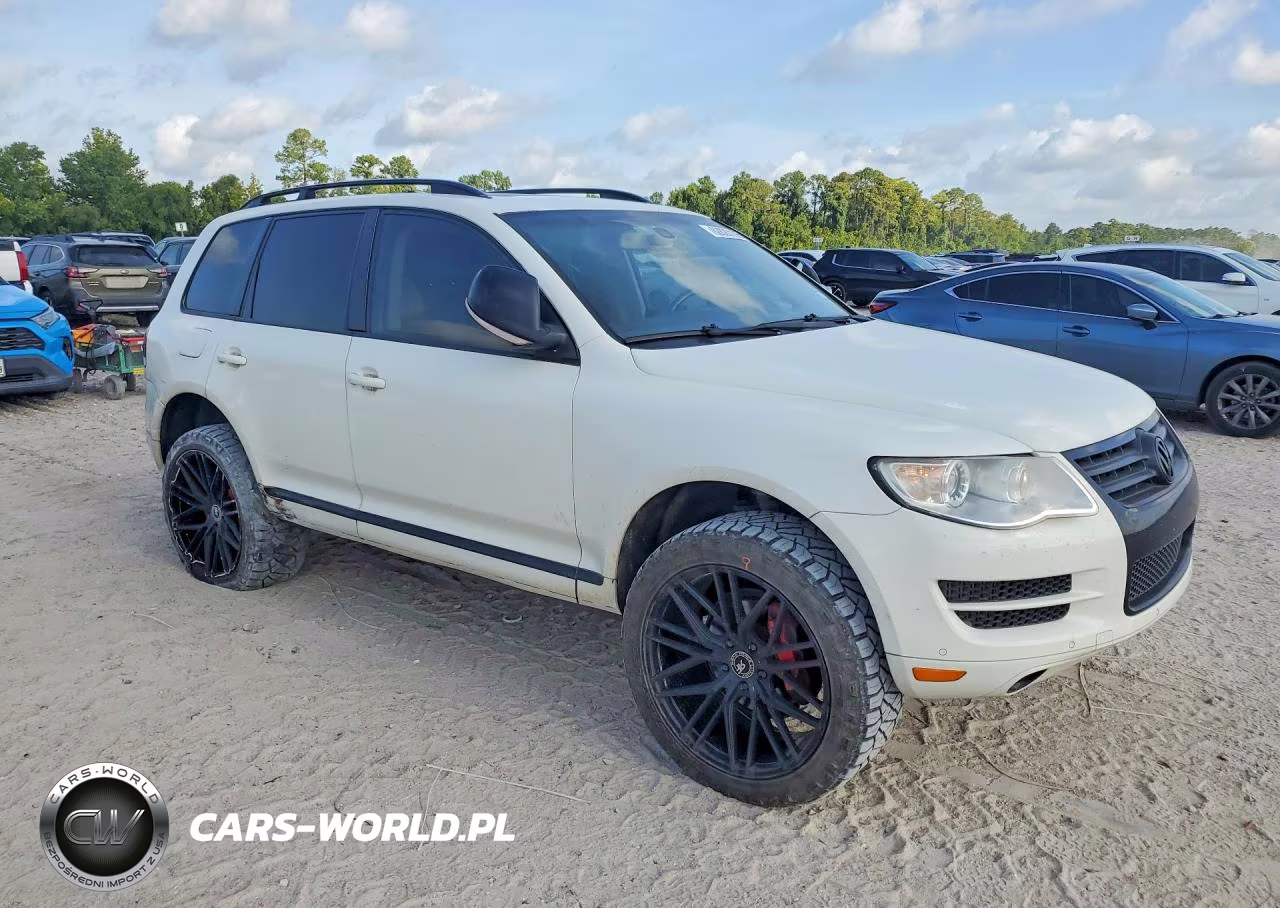 2010 Volkswagen Touareg Tdi VIN:WVGFK7A93AD000946 - 4