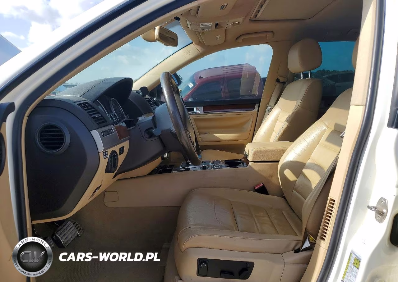2010 Volkswagen Touareg Tdi VIN:WVGFK7A93AD000946 - 7