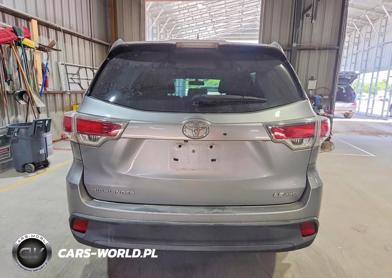 2014 Toyota Highlander Le Plus VIN:5TDBKRFH6ES049437 - 6