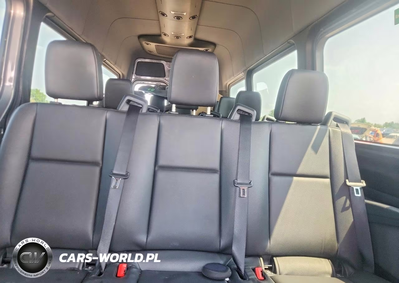 2019 Mercedes-Benz Sprinter 2500-3500 VIN:WDZPF1CD2KT003419 - 10