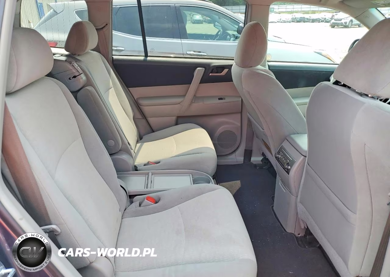 2012 Toyota Highlander Base VIN:5TDBK3EH1CS131166 - 11