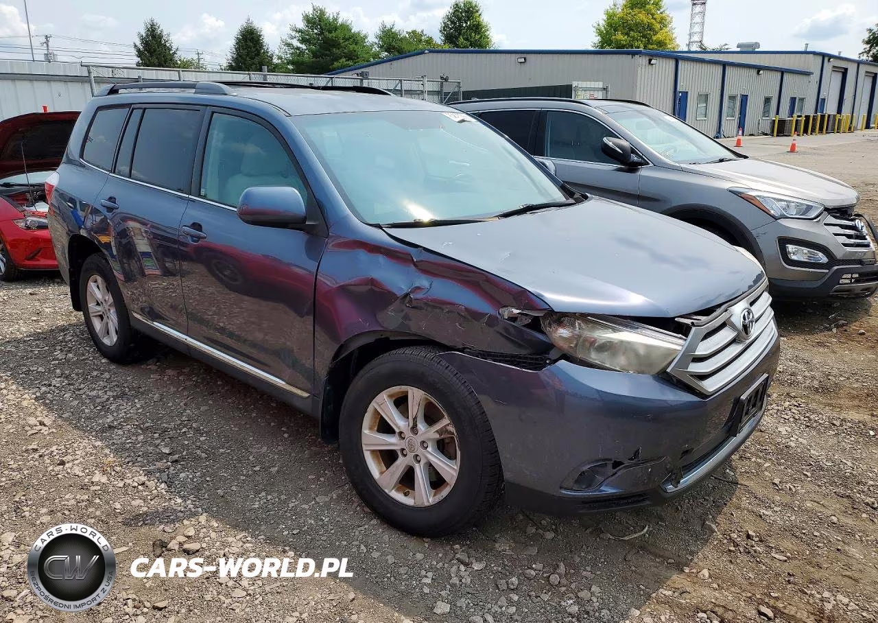 2012 Toyota Highlander Base VIN:5TDBK3EH1CS131166 - 4