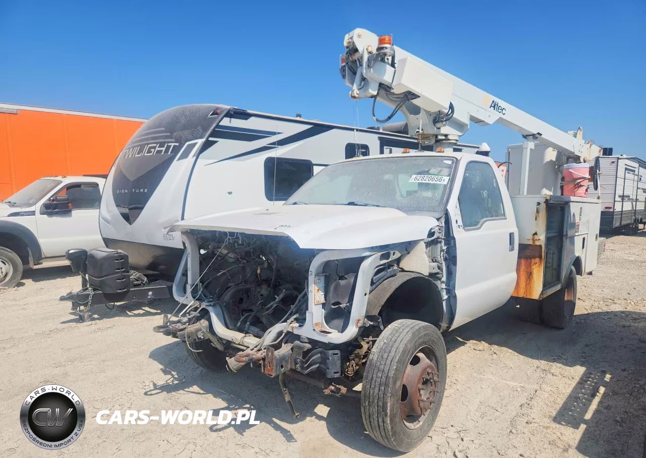 2013 Ford F450 Super Duty Bucket Truck