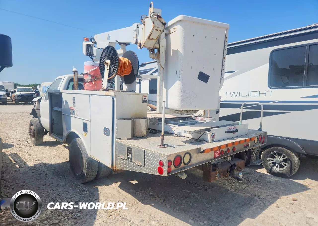 2013 Ford F450 Super Duty Bucket Truck VIN:1FDUF4GY0DEB00445 - 2