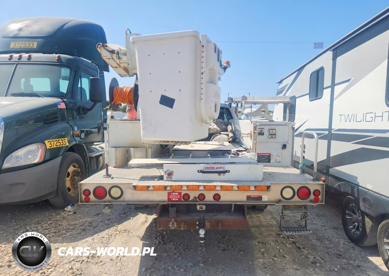 2013 Ford F450 Super Duty Bucket Truck VIN:1FDUF4GY0DEB00445 - 6
