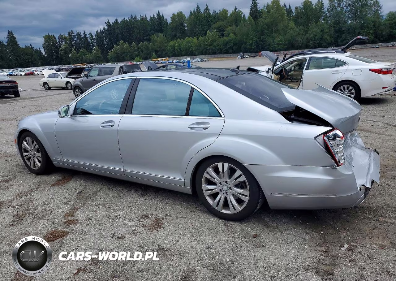 2010 Mercedes-Benz S 400 VIN:WDDNG9FB7AA300554 - 2