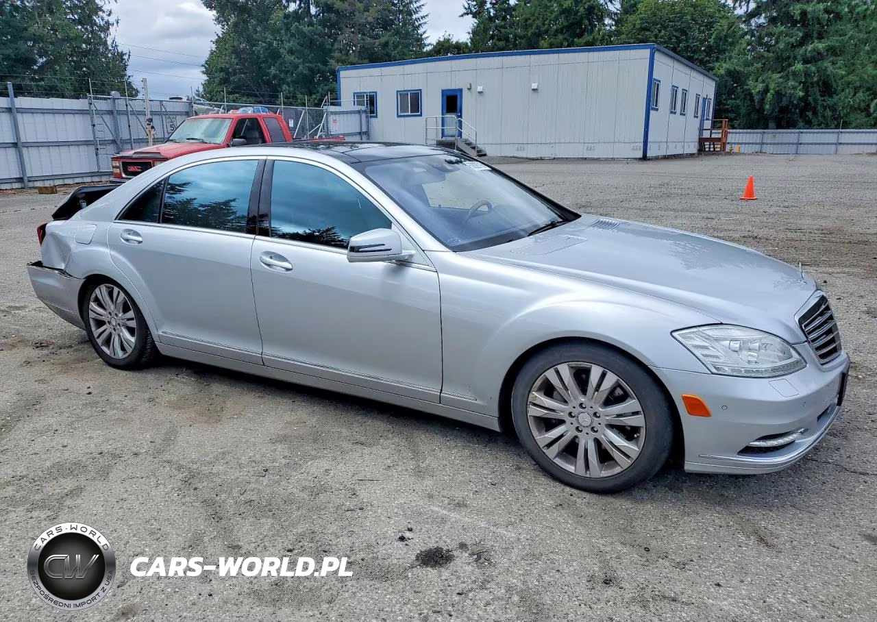 2010 Mercedes-Benz S 400 VIN:WDDNG9FB7AA300554 - 4