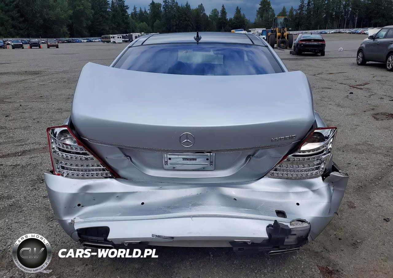 2010 Mercedes-Benz S 400 VIN:WDDNG9FB7AA300554 - 6
