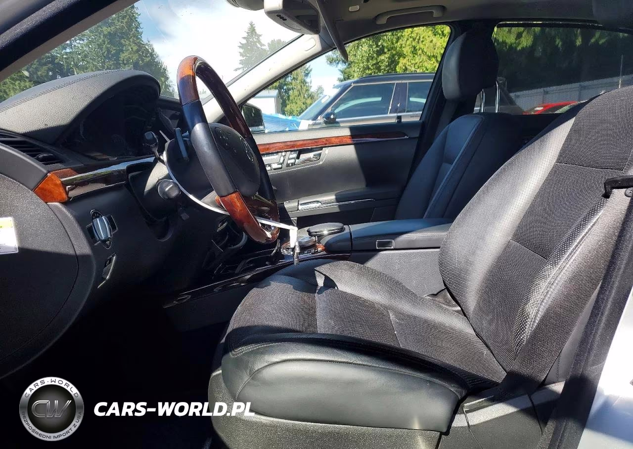 2010 Mercedes-Benz S 400 VIN:WDDNG9FB7AA300554 - 7