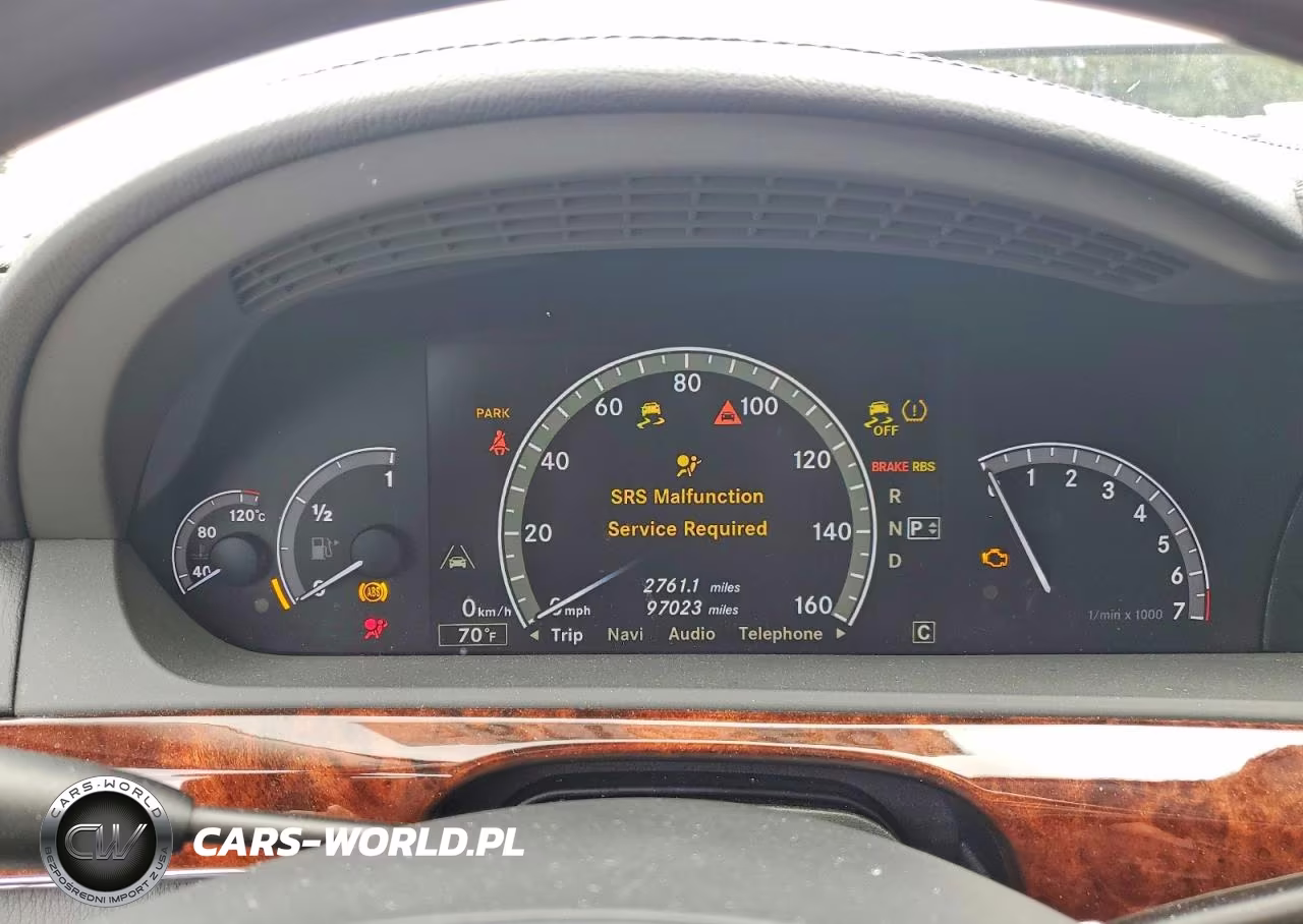 2010 Mercedes-Benz S 400 VIN:WDDNG9FB7AA300554 - 9