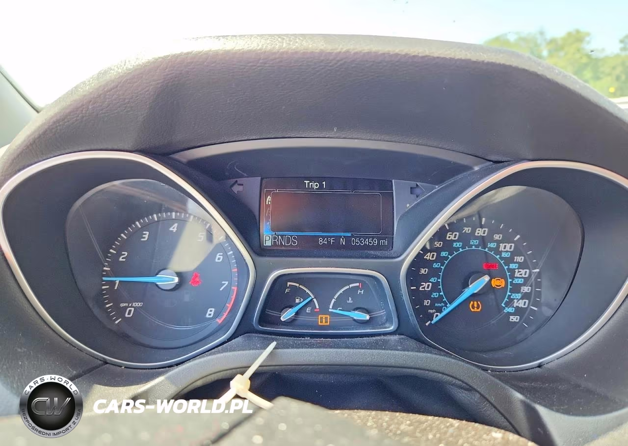 2012 Ford Focus Titanium VIN:1FAHP3J24CL432504 - 9
