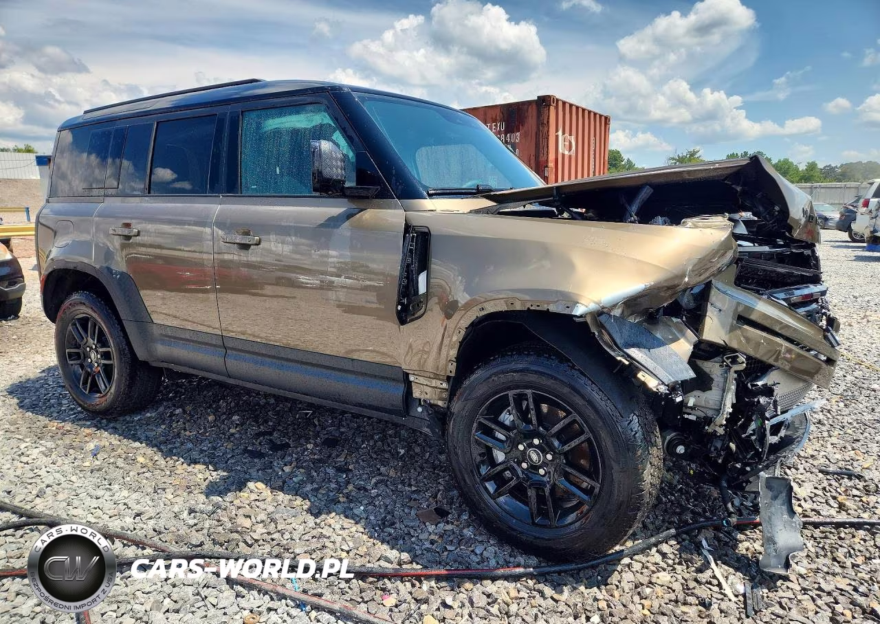 2025 Land Rover Defender 110 S VIN:SALEJ7EU6S2474414 - 4
