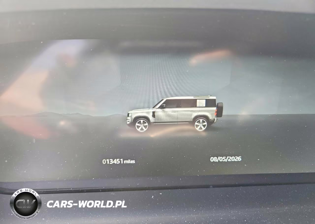 2025 Land Rover Defender 110 S VIN:SALEJ7EU6S2474414 - 9