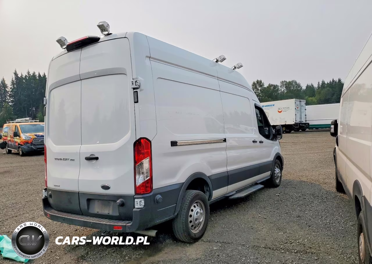 2023 Ford Transit T-350 VIN:1FTBW1XG2PKA45942 - 3