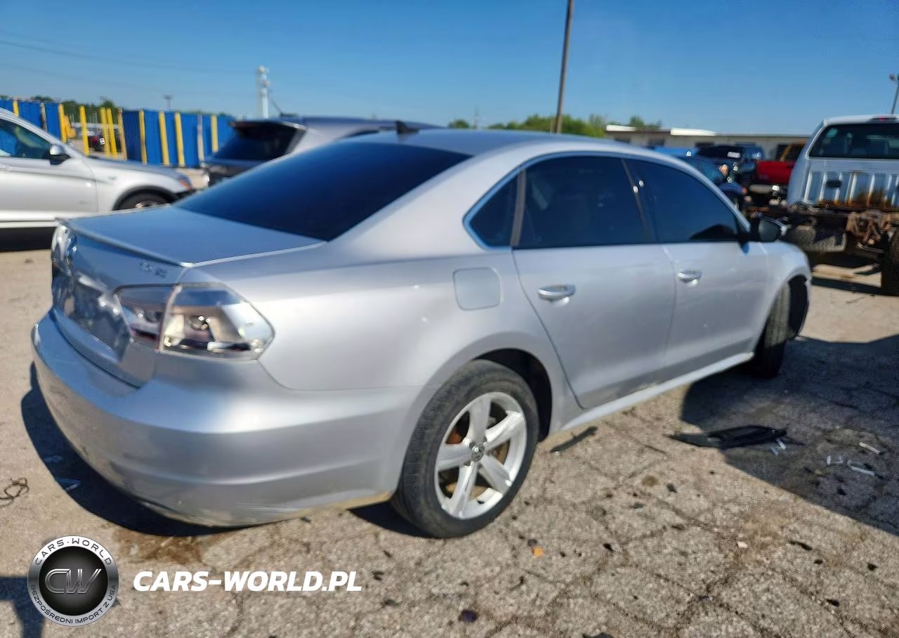 2012 Volkswagen Passat Se VIN:1VWBN7A31CC065922 - 3