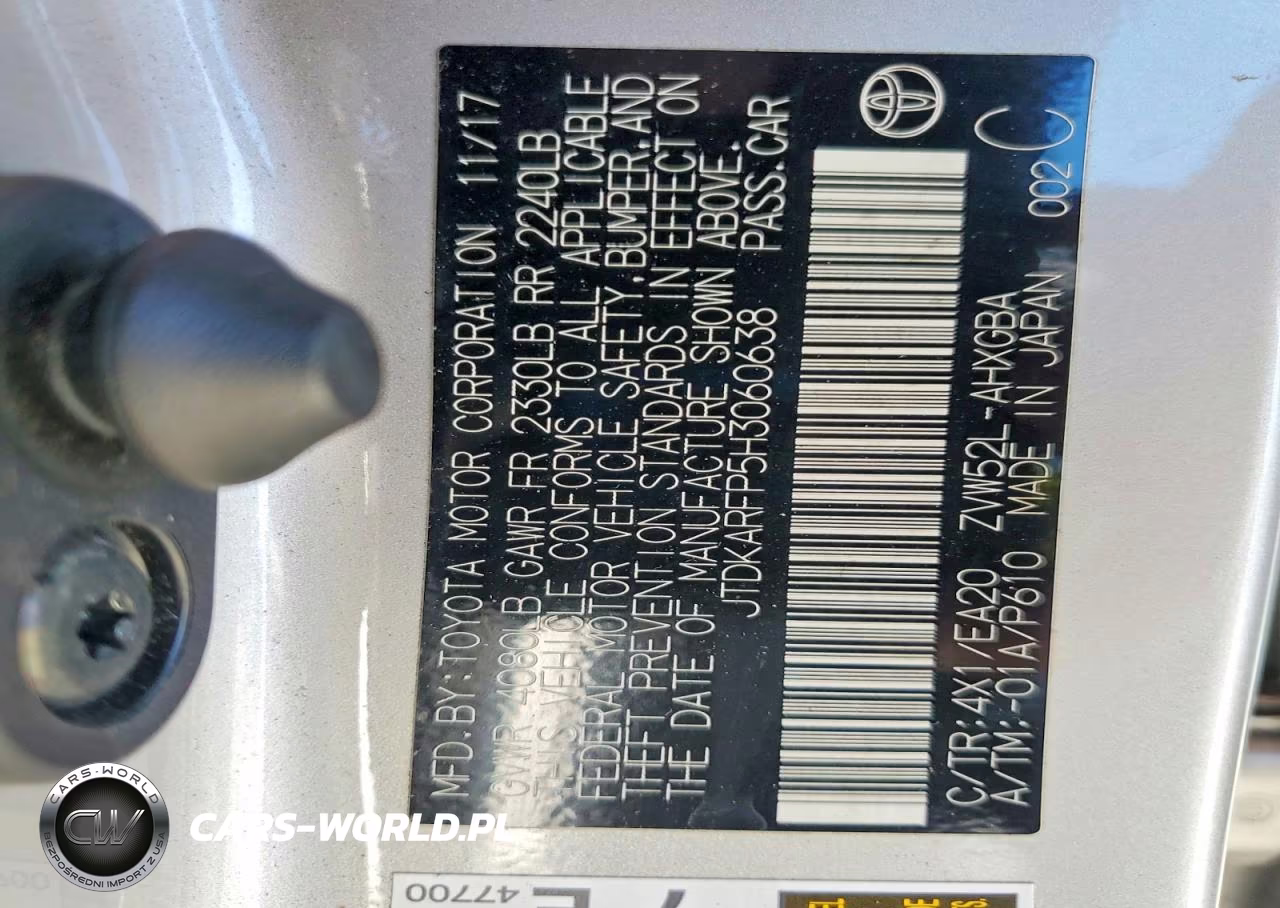 2017 Toyota Prius Prime Premium VIN:JTDKARFP5H3060638 - 12