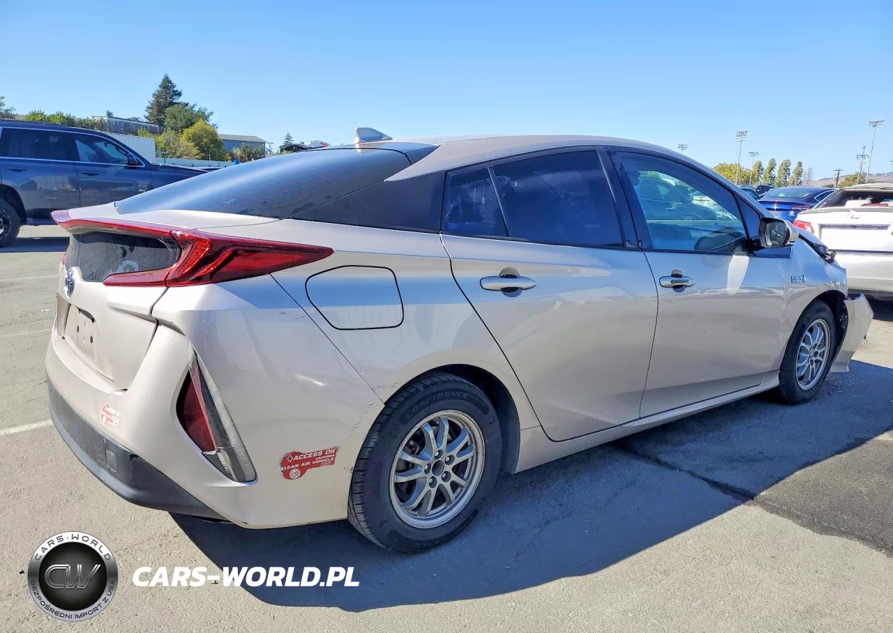 2017 Toyota Prius Prime Premium VIN:JTDKARFP5H3060638 - 3