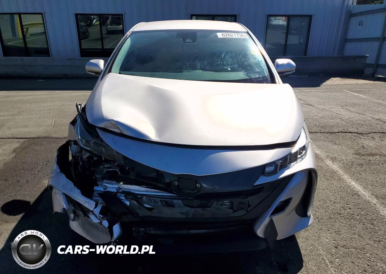 2017 Toyota Prius Prime Premium VIN:JTDKARFP5H3060638 - 5