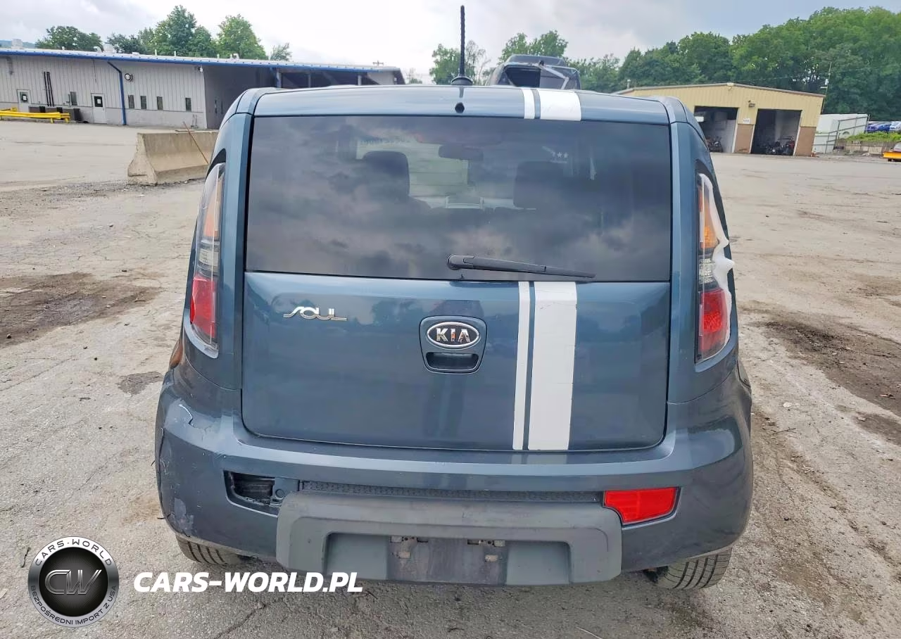 2011 Kia Soul + VIN:KNDJT2A25B7247094 - 6