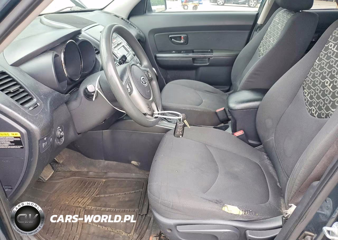2011 Kia Soul + VIN:KNDJT2A25B7247094 - 7