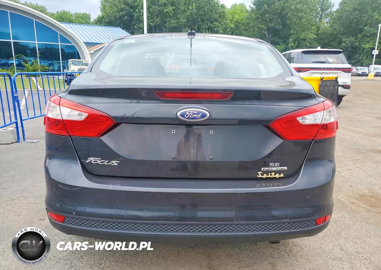 2014 Ford Focus Se VIN:1FADP3F24EL428298 - 6