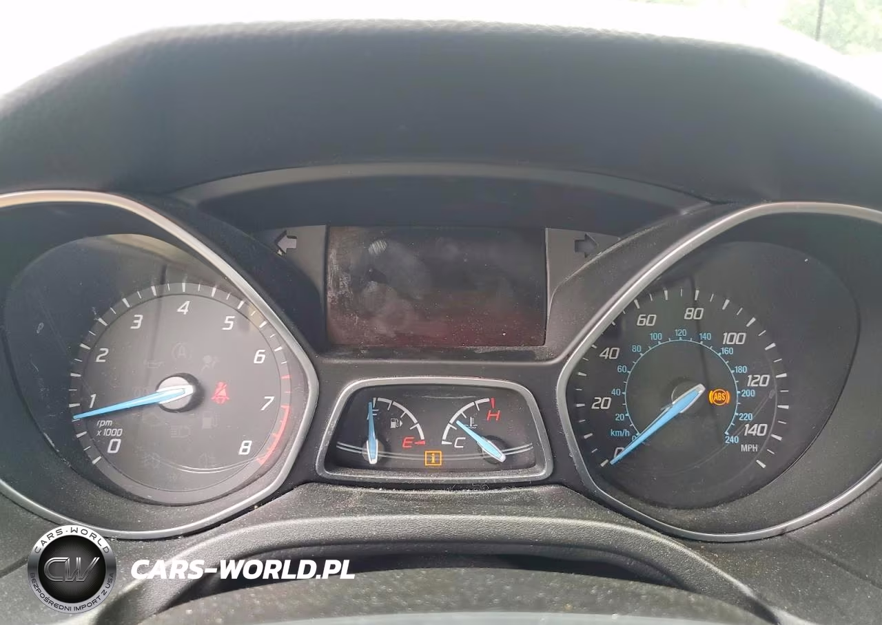 2014 Ford Focus Se VIN:1FADP3F24EL428298 - 9