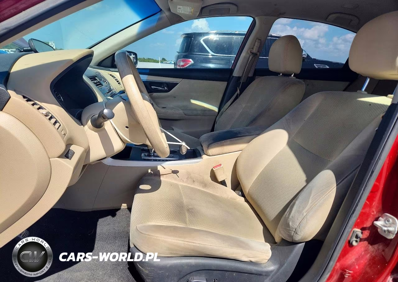 2015 Nissan Altima 2.5 S VIN:1N4AL3AP2FN350904 - 7